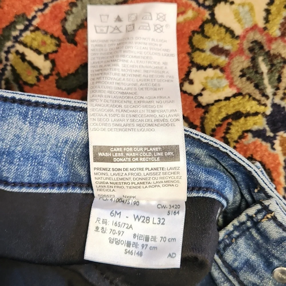 Levi's Lightweight Light Wash Totally Shaping Straight Jeans 28x32 - Picture 5 of 10